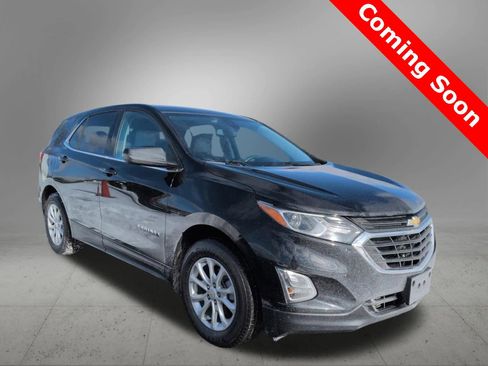 Used 2020 Chevrolet Equinox LT w/ LPO, Floor Liner Package image 8