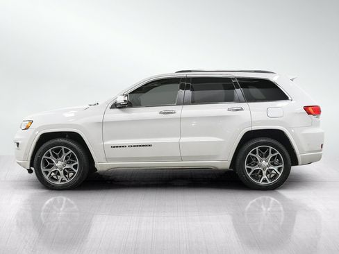 Used 2020 Jeep Grand Cherokee Overland AWD/4WD image 2
