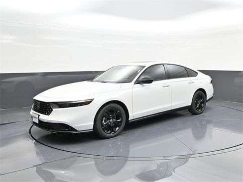 New 2025 Honda Accord SE image 26