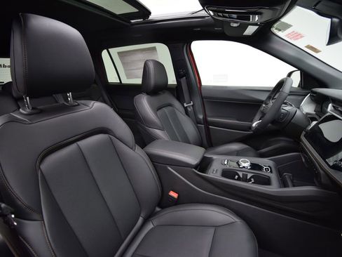 New 2026 Jeep Cherokee Limited image 19