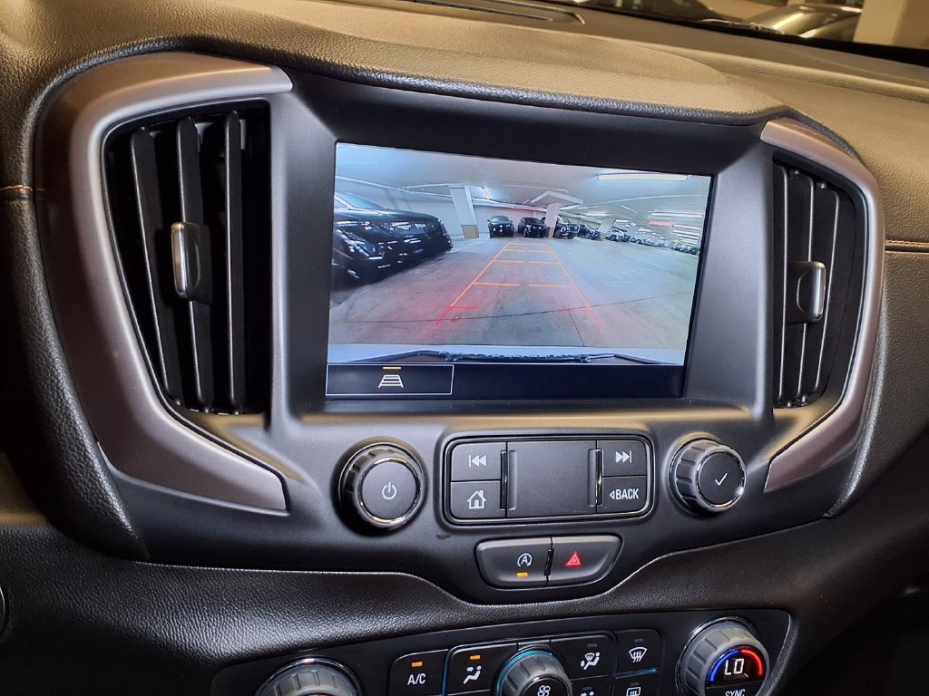 Used 2023 GMC Terrain AT4 AWD/4WD image 5
