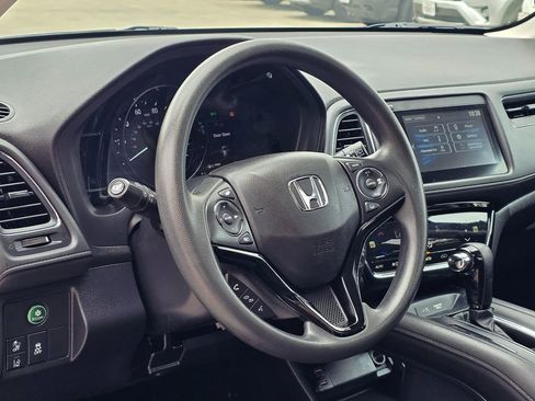Used 2022 Honda HR-V EX image 19