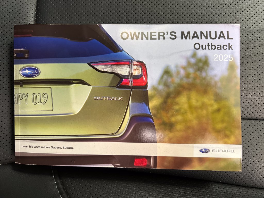 Used 2025 Subaru Outback Touring XT AWD/4WD image 38
