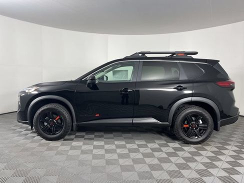 New 2026 Nissan Rogue SV w/ Rock Creek Premium Package AWD/4WD image 7