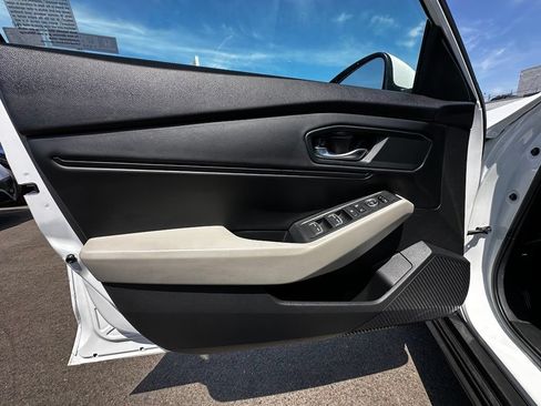 Used 2023 Honda Accord EX image 23