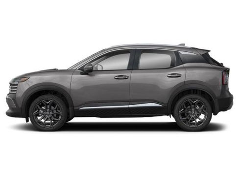New 2026 Nissan Kicks SR w/ SR Premium Package AWD/4WD image 3