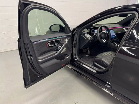 Used 2024 Mercedes-Benz S 63 AMG S image 24