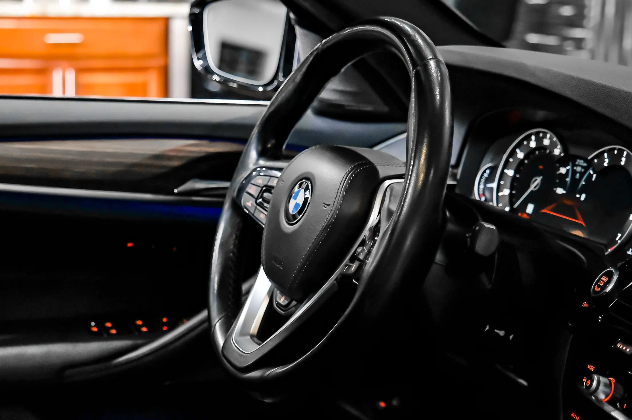 Used 2019 BMW 540i xDrive AWD/4WD image 17