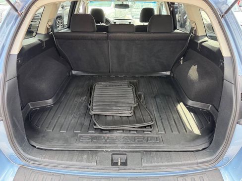 Used 2011 Subaru Outback 2.5i Premium AWD/4WD image 29