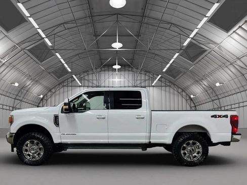 Used 2022 Ford F250 Lariat AWD/4WD image 2