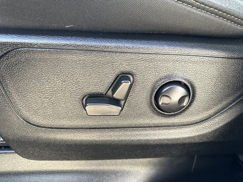 Used 2022 RAM 1500 Big Horn image 23