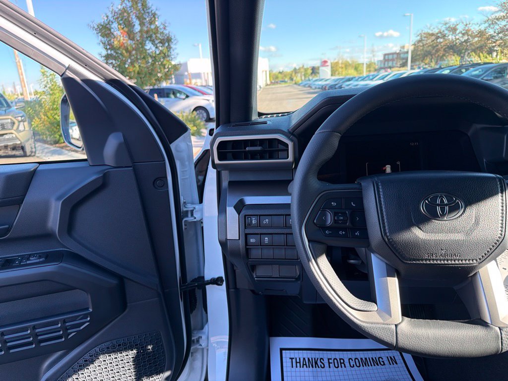 Used 2026 Toyota 4Runner SR5 AWD/4WD image 26