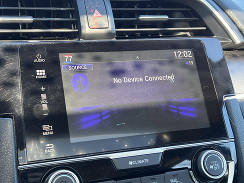 Used 2018 Honda Civic EX image 25