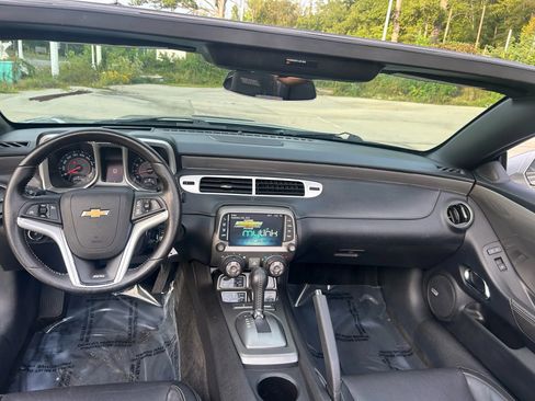 Used 2015 Chevrolet Camaro SS image 22