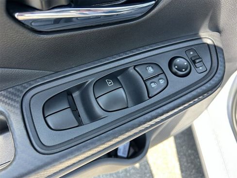 New 2025 Nissan Versa SV w/ Trunk Package image 23