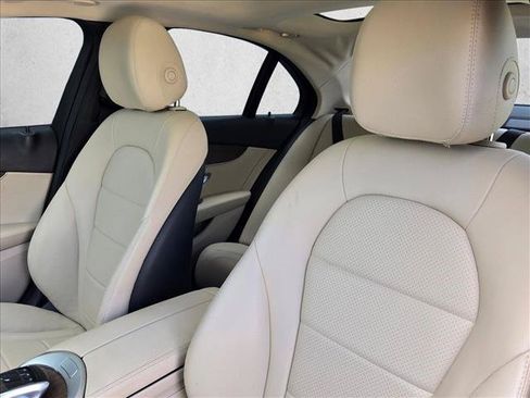 Used 2019 Mercedes-Benz C 300 4MATIC Sedan image 11