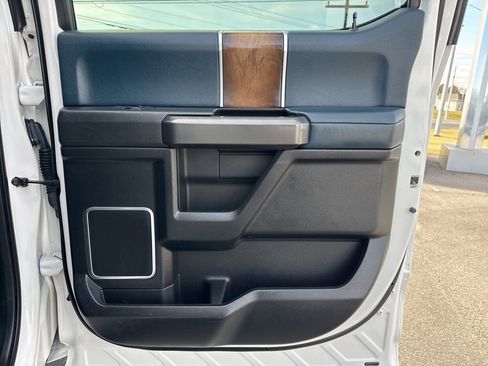 Used 2018 Ford F150 Limited w/ Trailer Tow Package image 19