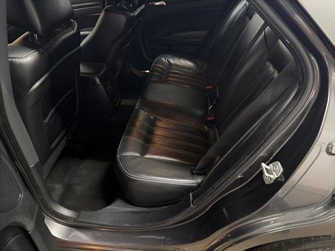 Used 2015 Chrysler 300 S AWD/4WD image 13