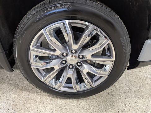 Used 2025 GMC Sierra 1500 Denali w/ Denali Reserve Package image 14