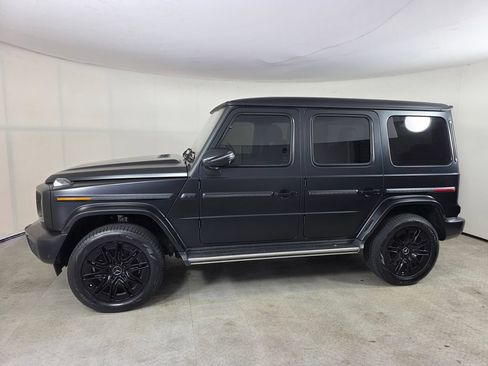 Certified 2025 Mercedes-Benz G 580 w/ Manufactur Interior Package image 7