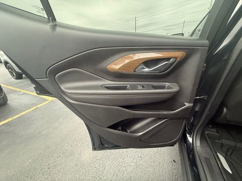 Used 2018 GMC Terrain SLE w/ Driver Convenience Package image 18