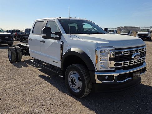 New 2026 Ford F550 4x4 Crew Cab Super Duty image 7