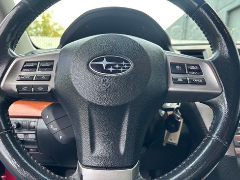 Used 2013 Subaru Outback 2.5i Limited image 16