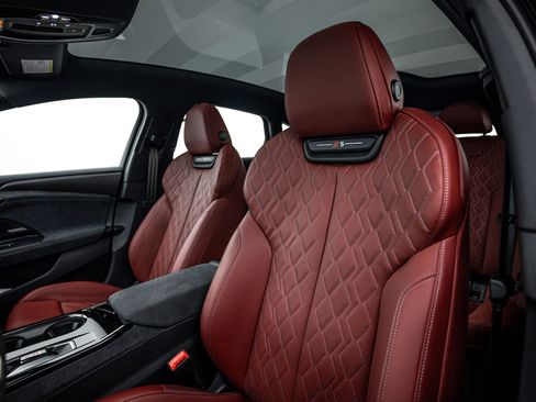 New 2025 Audi S6 e-tron Premium Plus image 17