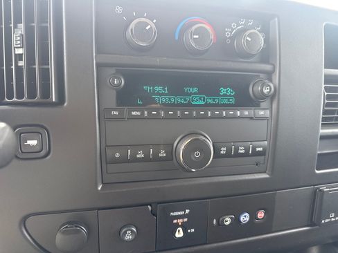 Used 2020 Chevrolet Express 2500 w/ Driver Convenience Package RWD image 15