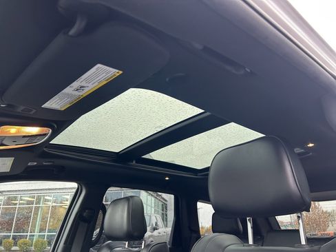 Used 2018 Jeep Grand Cherokee High Altitude image 13