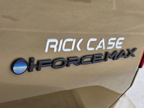 Used 2024 Toyota Land Cruiser image 14