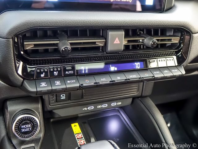 Used 2025 Toyota Land Cruiser w/ Premium Package AWD/4WD image 18