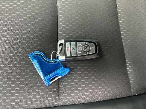 Used 2025 Ford Escape ST-Line Select w/ Tech Pack #1 AWD/4WD image 33