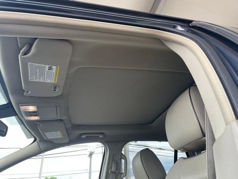 Used 2013 Lincoln MKX FWD image 14