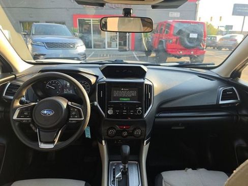 Used 2022 Subaru Forester AWD/4WD image 27