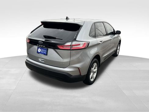 Used 2021 Ford Edge SE image 7