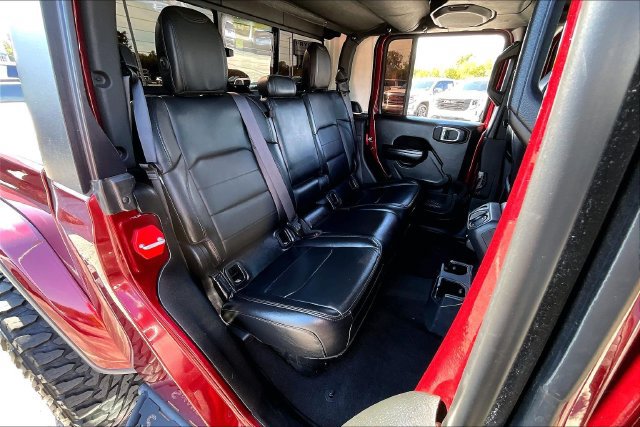 Used 2021 Jeep Gladiator Sport AWD/4WD image 26