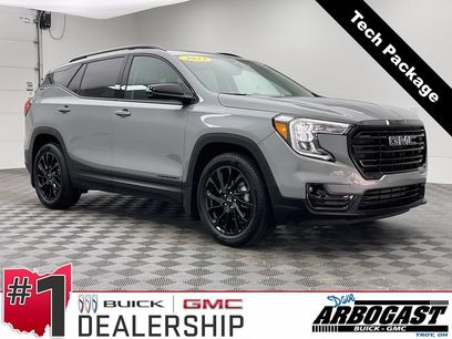 Used 2023 GMC Terrain SLT w/ Infotainment Package II