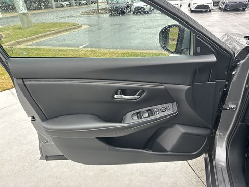 Used 2023 Nissan Sentra S image 14