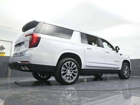 Used 2026 GMC Yukon XL Denali w/ Denali Reserve Package AWD/4WD image 73
