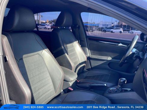 Used 2018 Volkswagen Jetta GLI FWD image 19