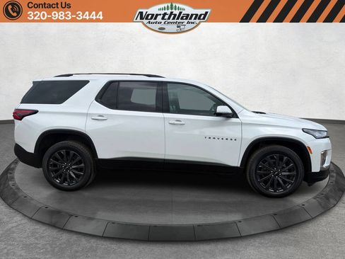 Used 2023 Chevrolet Traverse RS w/ LPO, Floor Liner Package AWD/4WD image 4