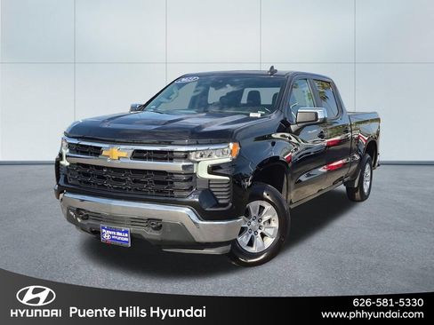 Used 2023 Chevrolet Silverado 1500 LT w/ Protection Package AWD/4WD image 1