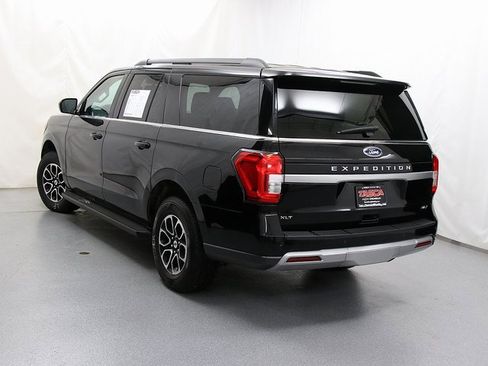 Used 2024 Ford Expedition Max XLT image 8