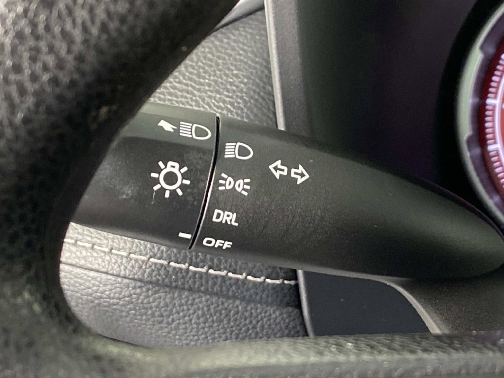 Used 2024 Toyota RAV4 LE AWD/4WD image 18