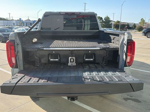 Used 2024 GMC Sierra 1500 AT4X AWD/4WD image 8