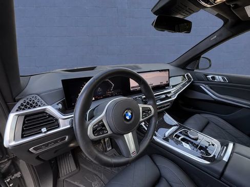 Used 2025 BMW X7 xDrive40i w/ M Sport Package AWD/4WD image 10