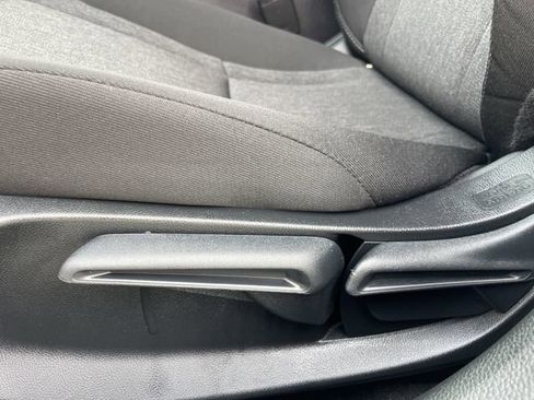 Certified 2025 Honda Accord LX image 24