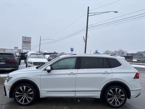 Used 2020 Volkswagen Tiguan SEL Premium R-Line w/ 3rd Row Seat Package image 4