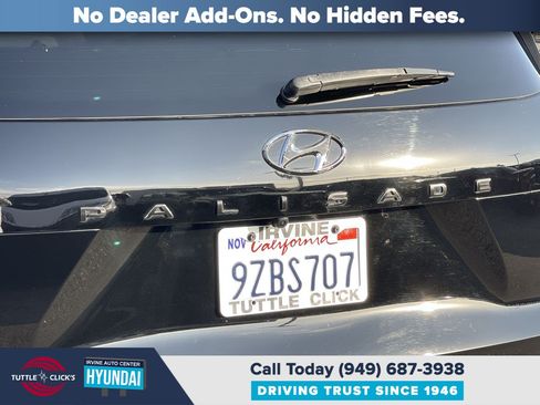 Certified 2023 Hyundai Palisade Calligraphy FWD image 8